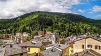 In the embrace of music in the Apennines