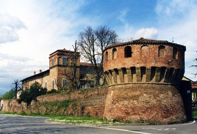 Segreti tra le mura: i torrioni di Castel Guelfo – Alla scoperta di ville e castelli