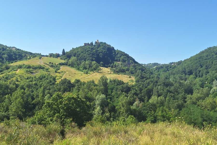 Zocca: tra il Panaro e il cielo