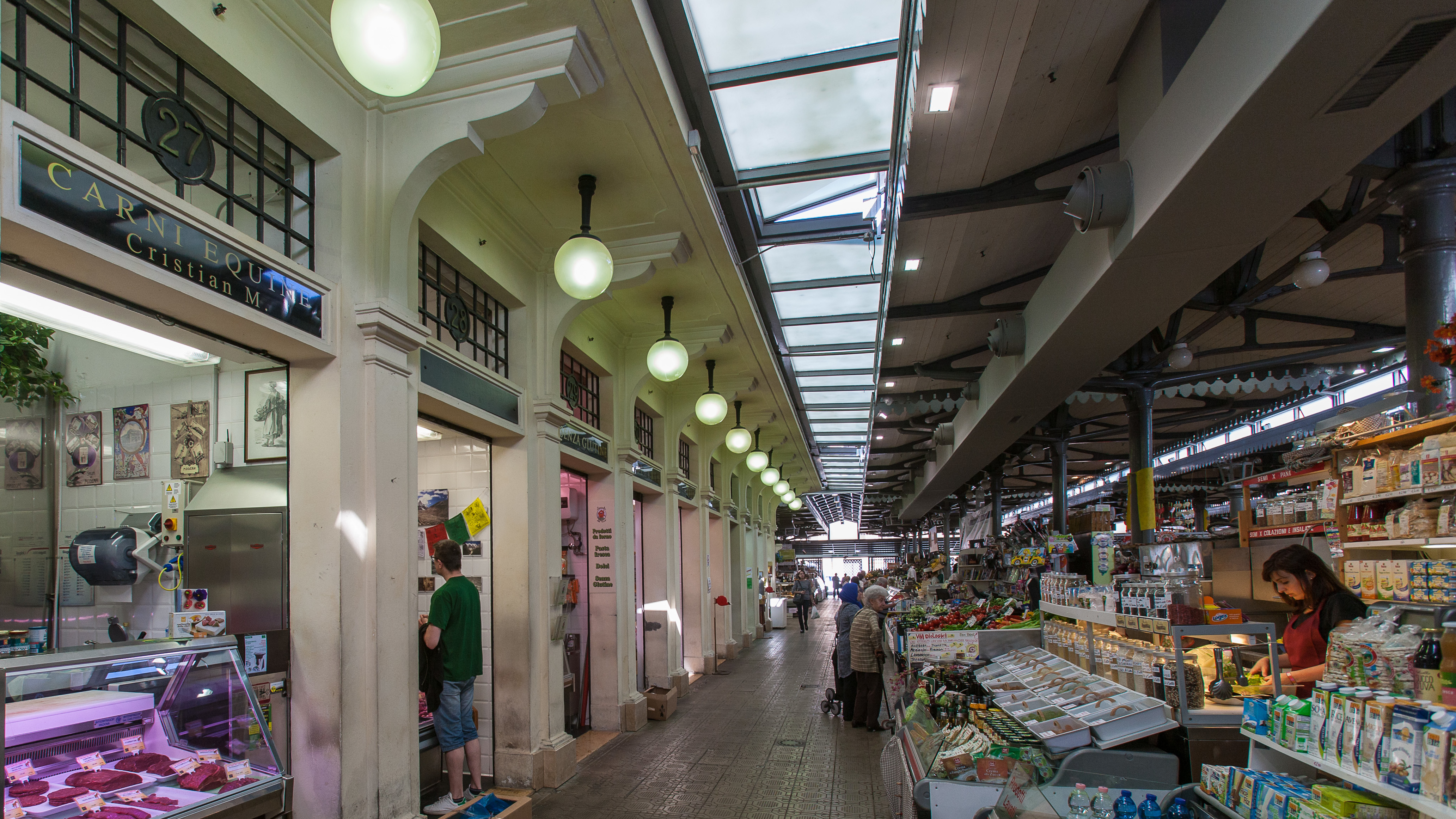 Mercato Albinelli, ph. Tagini.jpg